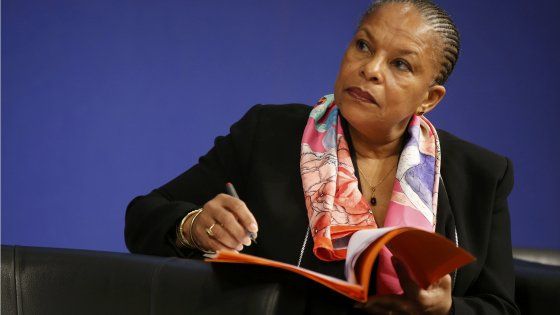 Francia, si dimette ministra Giustizia: polemica su antiterrorismo