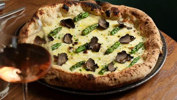 Dal piccolo forno pugliese alla vetta del mondo delle pizzerie, l’avventura di Francesco Calò