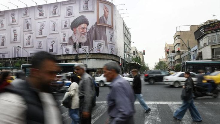 Teheran pronta alla guerra: “Imboscate contro i jet Usa con l’aiuto dei Servizi russi”