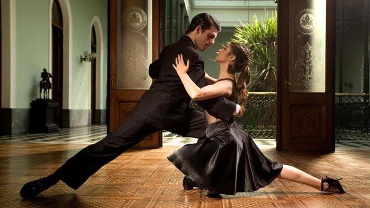La scoperta: nelle fasi più sensuali del tango le onde cerebrali dei ballerini si sincronizzano