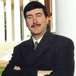 Larry Sabato: "Ma Barack &egrave; sempre stato un socialista"