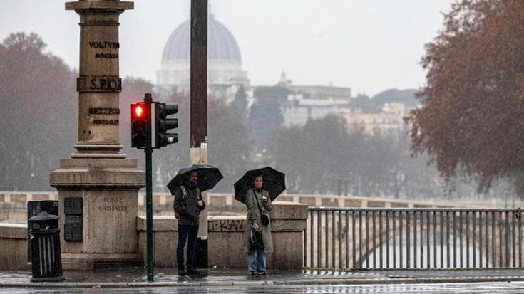 Le Poste sono un muro di gomma. Roma sporca, non solo nelle feste
