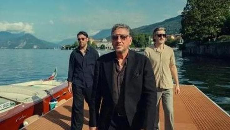 “The Gentlemen 2”, il cuore grande di Guy Ritchie batte per l’Italia