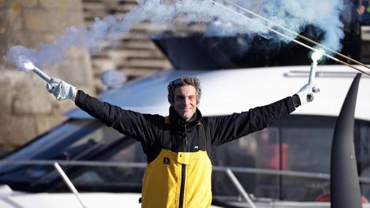 Charlie Dalin, morto il velista francese: aveva vinto l'ultima Vendée Globe quando era già malato