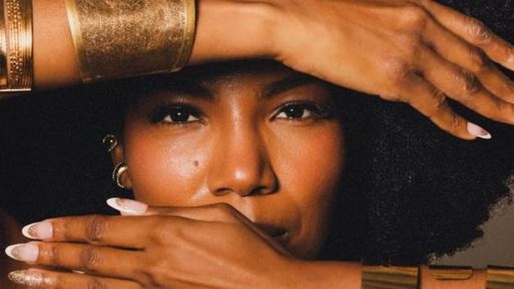 Venezuela, la solidarietà passa dalla musica e dal cinema. La Negra Ugueto: “Qui servono medicinali”