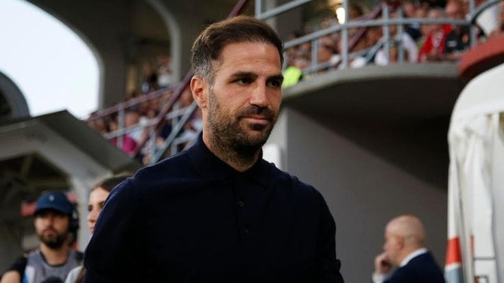 Fabregas: “In serie A non si gioca all’attacco. I club di Premier hanno una struttura, qui no”