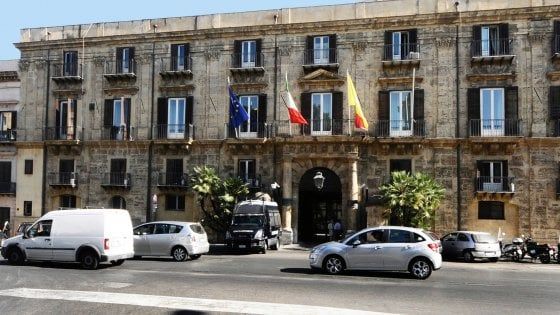 Sicilia, dopo dodici anni in arrivo il contratto dei regionali: 80 euro in più