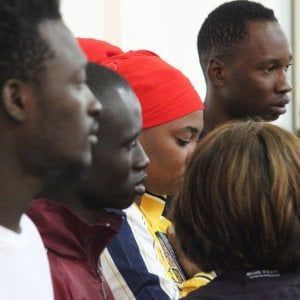 Migranti, il 68 per cento degli italiani a favore del diritto all'accoglienza 