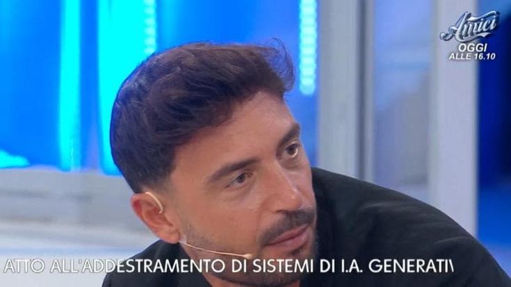 Mediaset diffida ChatGPT: “Algoritmi non si addestrino con i nostri programmi televisivi”