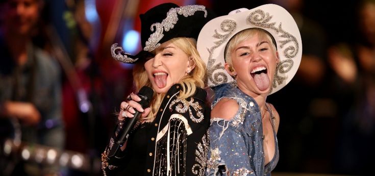 Maria Rita Parsi: "Il modello Cyrus &egrave; un salto nel buio della sessualit&agrave;"
