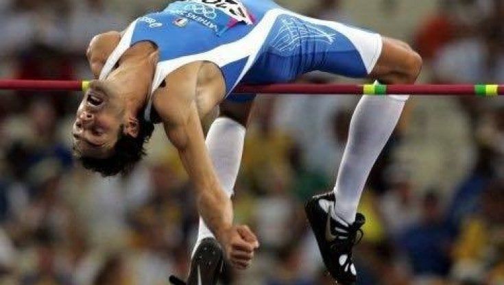 Morto a 40 anni Alessandro Talotti,  azzurro del salto in alto. Aveva raccontato la sua battaglia contro il tumore