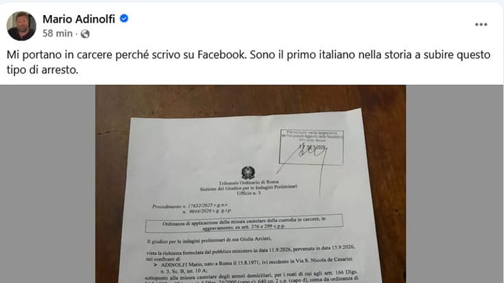 Mario Adinolfi portato in carcere, su Fb posta: “Mi stanno arrestando perché scrivo sui social”