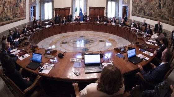 Governo, si accelera sui sottosegretari. Consiglio dei ministri in mattinata alle 9.30 