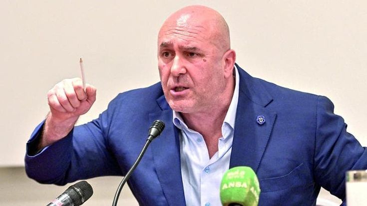 Tasse evase a Unicusano e spese per Ferrari, Rolls-Royce e un elicottero: Bandecchi a giudizio