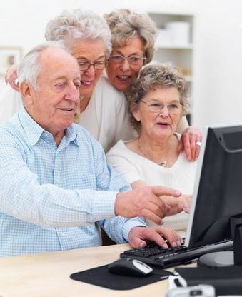 Nonni digitali: in rete per lo shopping  