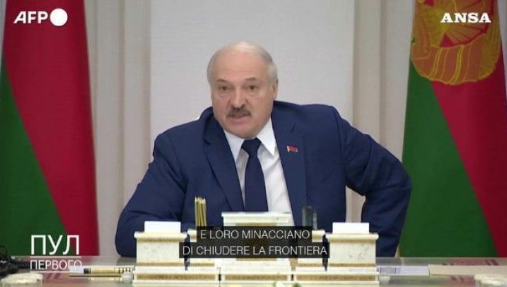 Mosca invia i suoi parà in Bielorussia. Minsk: "Visto l'aumento dei militari al confine ci prepariamo con i nostri alleati"
