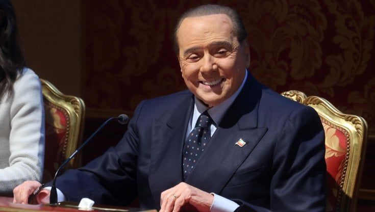Dal 'Bunga Bunga' a 'Meno male che Silvio c'è': la vita di Berlusconi diventa un musical. Il debutto a Londra