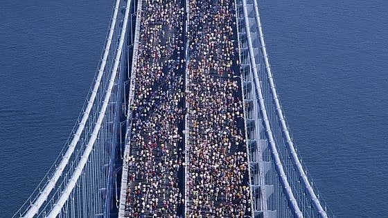 "La linea blu": quella generazione rivoluzionaria che riemerge nella maratona