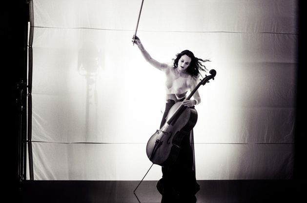 Maya Beiser, la dea del violoncello