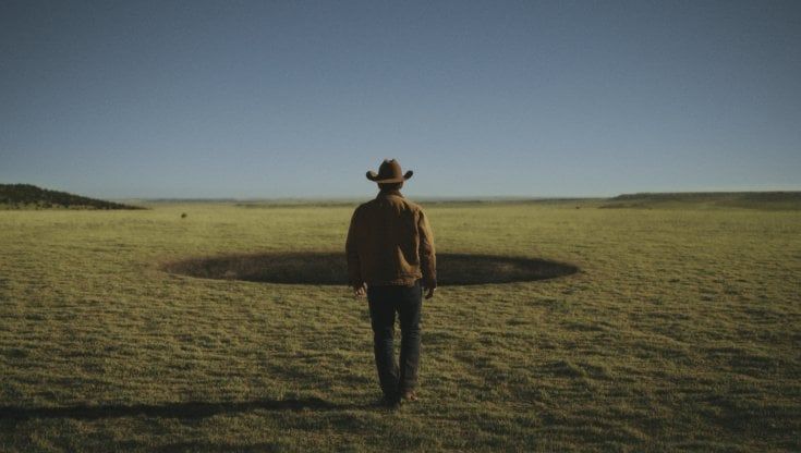 'Outer range', Josh Brolin cowboy romantico: "Il western ci fa capire di cosa siamo fatti"