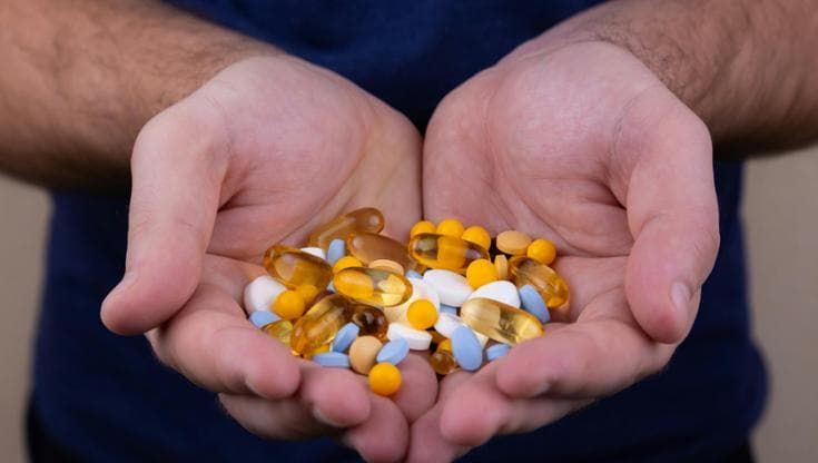 Terapie a base di testosterone spopolano sui social, i rischi nascosti