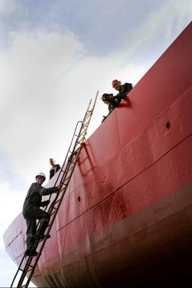 Mediterraneo, con l'antico veliero Brigantes il trasporto merci che non inquina