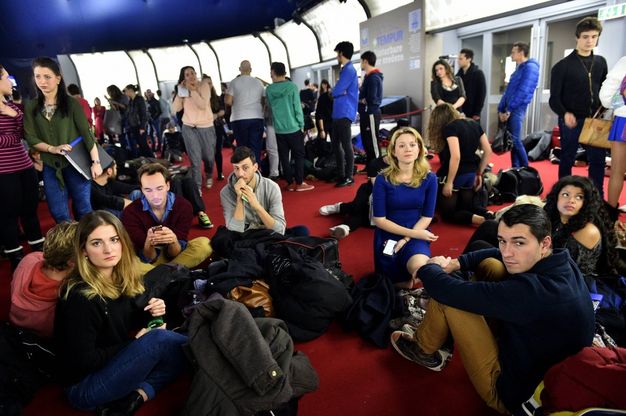 Milano, pi&ugrave; di mille candidati al casting per 'Grease'