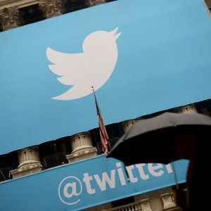 Twitter, pubblicità anche per chi non è iscritto