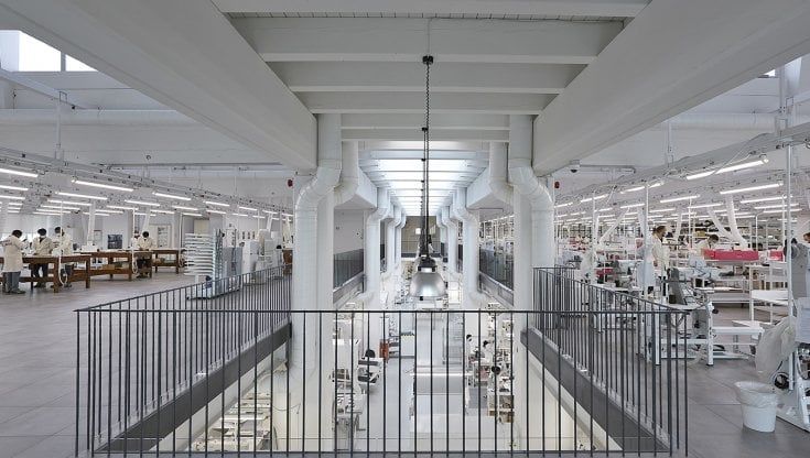 Firenze, la quattordicesima all'improvviso per 1.500 lavoratori: accordo nella filiera Gucci 