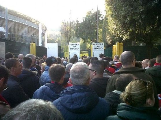 E i primi olandesi arrivano all'Olimpico