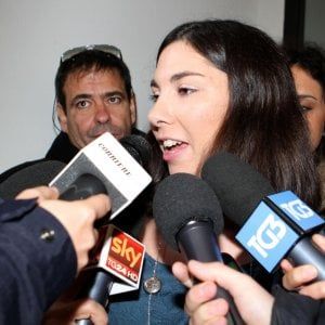 Caso rimborsi, Giulia Sarti si autosospende dal Movimento 5 Stelle