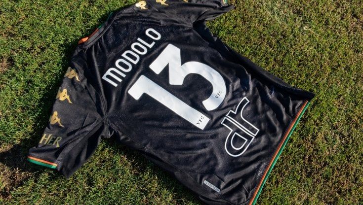 Venezia calcio, arriva la Dr Automobiles Groupe