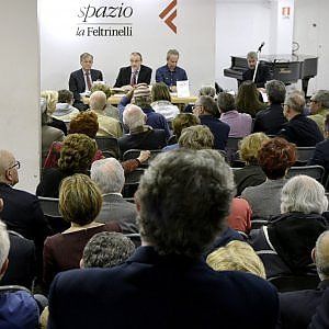 "Idee non insulti". Politica e cultura stringono un patto per Napoli