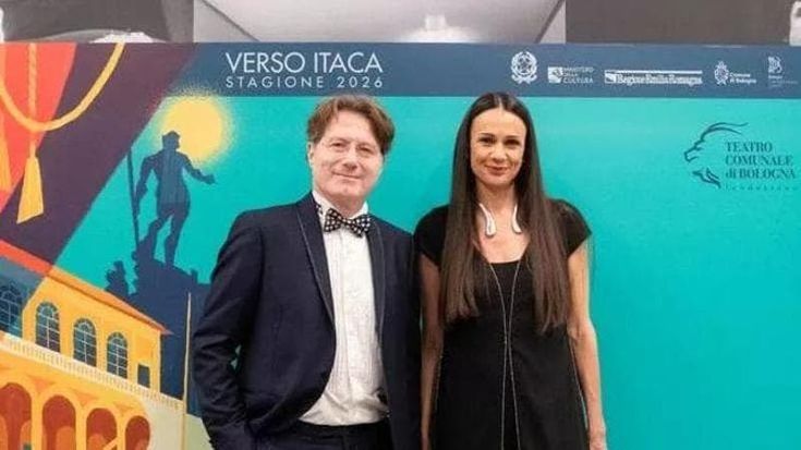 L’addio di Elisabetta Riva al teatro Comunale: al suo posto va Pierangelo Conte