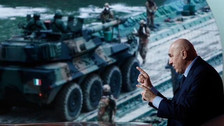 Crosetto: “Le navi italiane restano nel Mar Rosso. Presto nuove armi a Kiev”