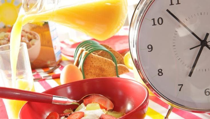Che cos’è il jet lag alimentare e chi può colpire
