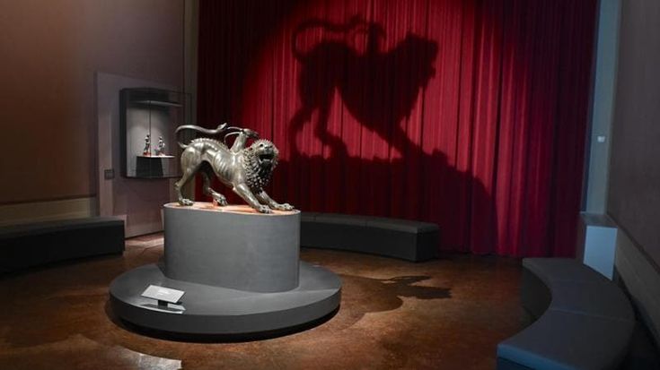 Il ritorno a casa della Chimera festeggiato all’Archeologico da un nuovo allestimento