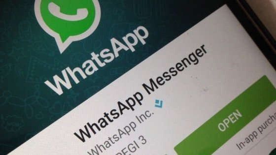 Sedicenne scippata dell'Iphone, 3 ragazzi di Parma incastrati dalle foto su WhatsApp