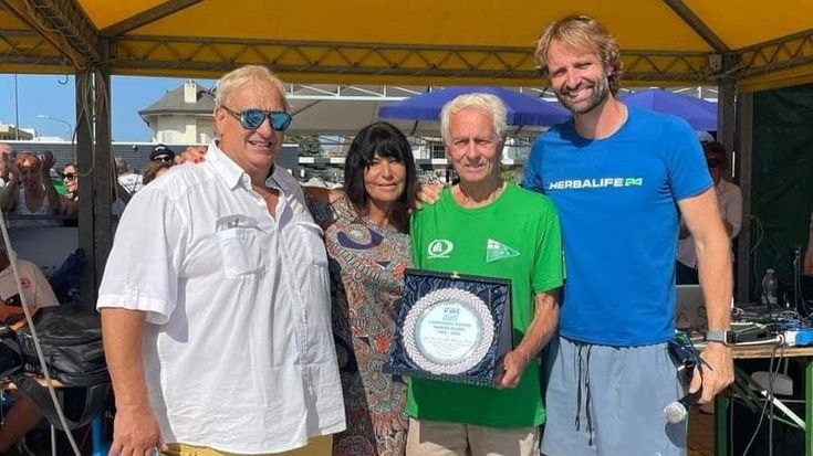 Lino Borello, da Vernazza a Los Angeles, a 82 anni record italiano della staffetta di nuoto 4X100