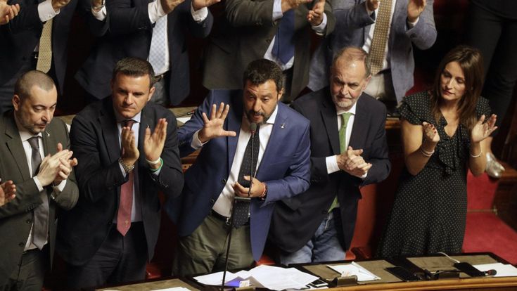 Crisi di governo, la politica della convenienza
