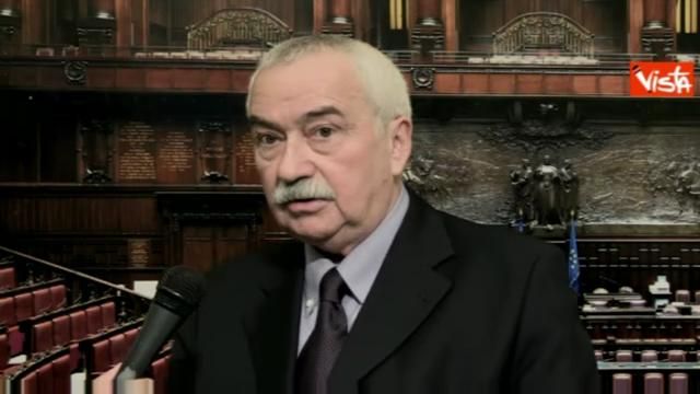 Ugo Sposetti: "Abolizione dei vitalizi ai parlamentari condannati? Democrazia ferita"