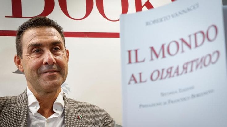 Vannacci: “Prenderei in considerazione anche un'offerta dal Pd”