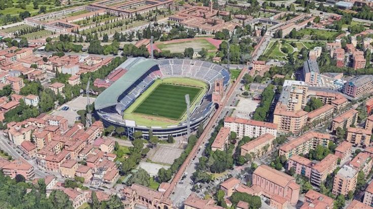 Lo stadio Dall’Ara di Bologna e il suo doppio: un’arena temporanea da 16 mila posti per i due anni di restauro
