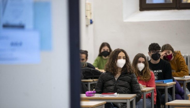 Il Green Pass divide la scuola: per ora niente firma dei sindacati sul protocollo per la riapertura