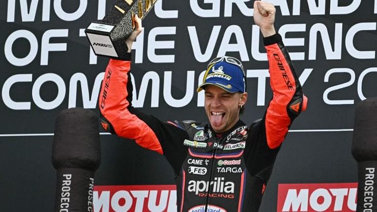 L’ultimo sigillo è di Bezzecchi, a Valencia anche Di Giannantonio sul podio