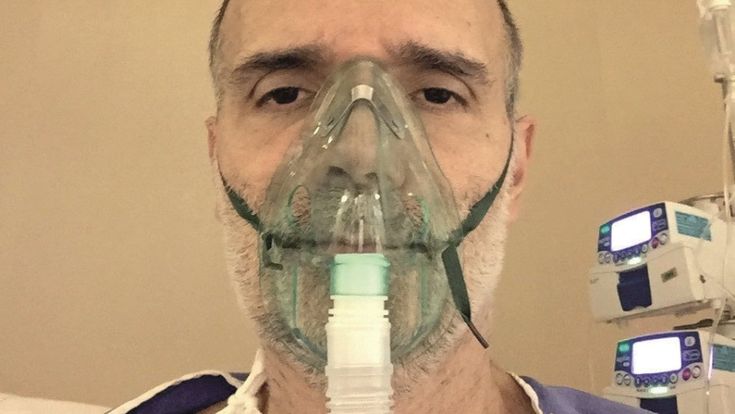 Coronavirus, il medico ammalato: “Io intubato e incosciente, ora sono tornato alla vita e a tutti dico: resistete"