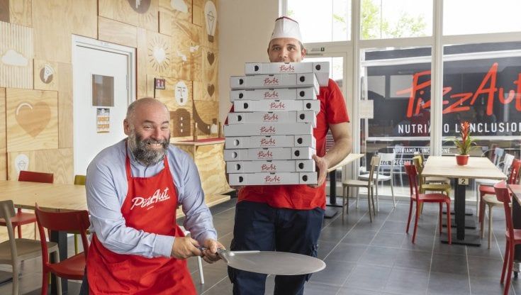 Nico Acampora e il sogno realizzato di PizzAut: "Un progetto di vita per i miei ragazzi autistici. E non ci fermiamo qui"