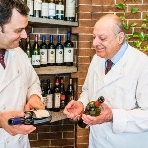 Torino, morto Gilberto Vanelli storico patron del ristorante Gatto Nero 