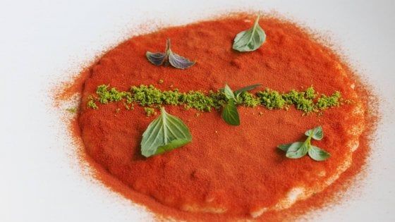 Puglia-Milano andata e ritorno: Felice Lo Basso sbarca a Trani e apre Memorie 