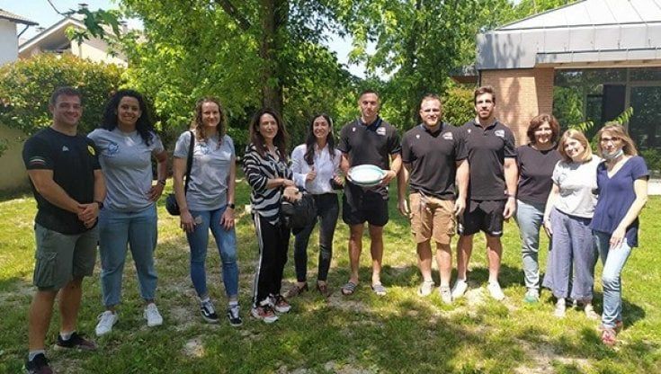 Rugby in Ospedale: giocatori in visita ai piccoli della neuropsichiatria di San Polo di Torrile 